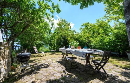 A szálláshely kívülről, 1 Bedroom Nice Home In Villagrande Di Monteco in Montecopiolo