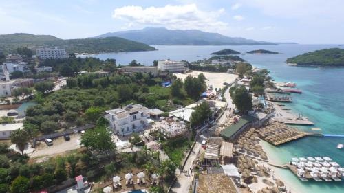 ทัศนียภาพภายนอกโรงแรม, EMAR Beachfront Hotel Ksamil in คซามิล