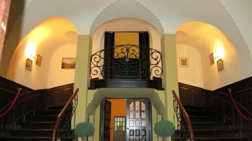 Pałac Jastrowiec - image 6
