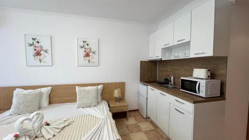 KAYA Atelie 1 Sunny Beach - image 2
