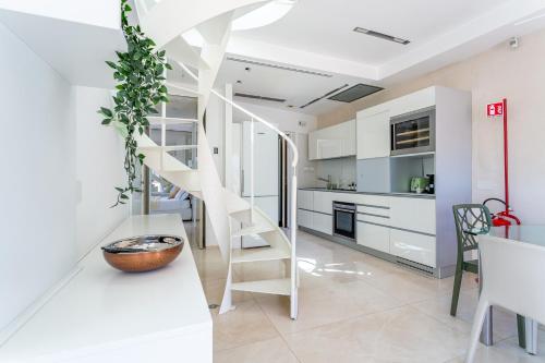 iFlat Spanish Steps Unique Panoramic Penthouse, Řím (fotografie 3)