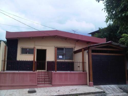 Casa San Fernando, Ahuachapan in Avačapana