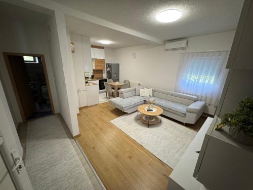 Apartmani Kostić Gračanica-Kosovo (Apartmani Kostic Gracanica-Kosovo) in Gračanica