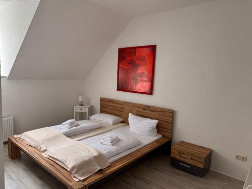 2 bedrooms, 5 beds