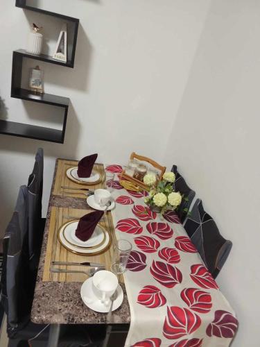 241-1br -1bed 1 extra mattress, Manila