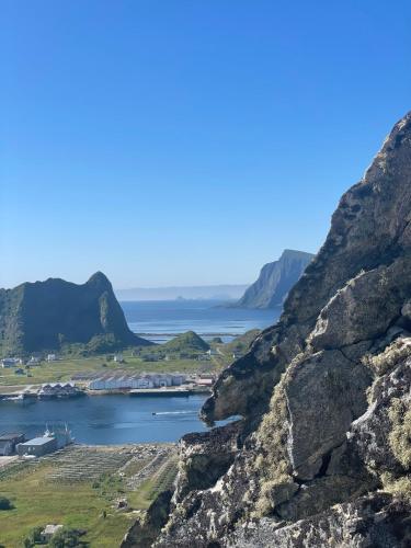 Dubbelrum Værøy in Kvalnes