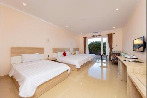 Standard family garden view