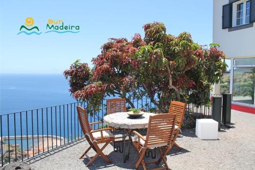 OurMadeira - Casa do Júlio, Calheta beach view, Calheta (foto 5)