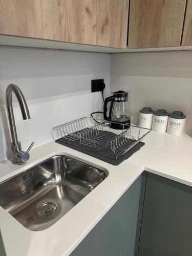 Stunning spacious Islington 2bed modern central flat, London (photo 8)