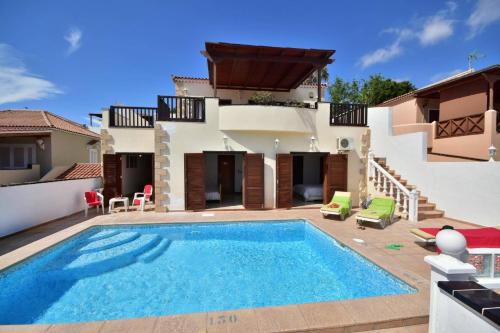 Villa Mojon by Villa Plus