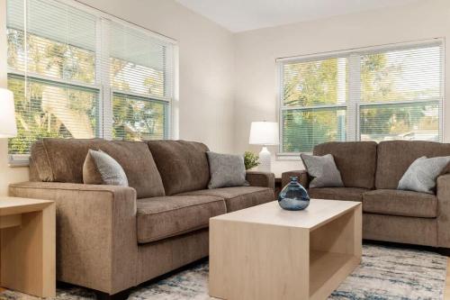 Spacious Duplex Zephyrhills #2 in 澤弗希爾斯