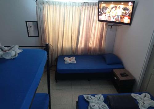 Double Room image 6
