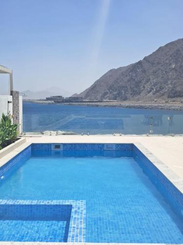 Al Dana Vitamin Sea Villa By Gesamar Holiday Home - Swimming pool