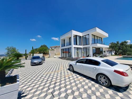 ทัศนียภาพภายนอกโรงแรม, Villa Cubi in คาชาร์