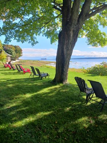 Auberge Les Blancs Moutons in Ile D'orleans (QC)