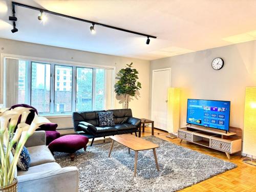 Spacious and Convinient near NYC Parking Available in Guttenberg (NJ)