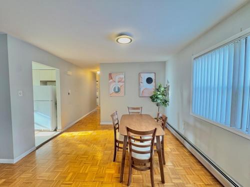 Spacious and Convinient near NYC Parking Available in Guttenberg (NJ)