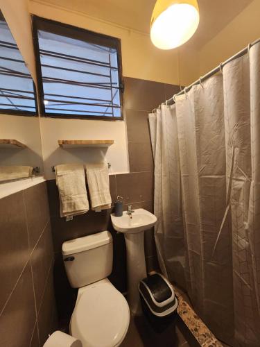 Double Room with Shared Bathroom image 3