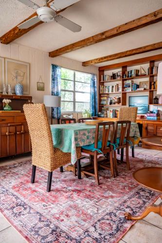 Bohemian Bungalow in Port Saint Lucie