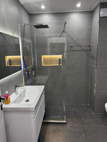 Kristal View, Tirana (zdjęcie 6)