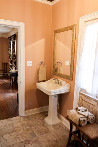 Ormond Manor