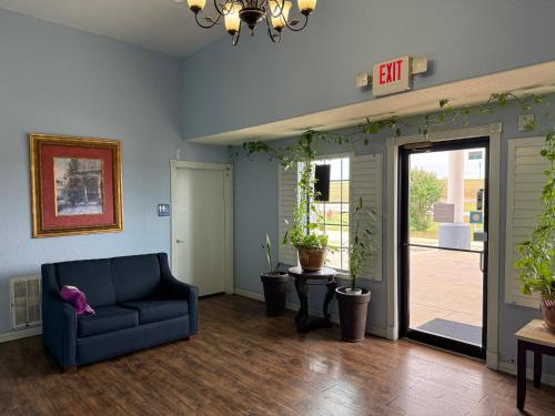 Fuajee, Hotel O Bien Venido Pearsall I-35 in Pearsall (TX)