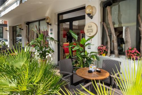 Hotel Anna Gabicce Mare 1