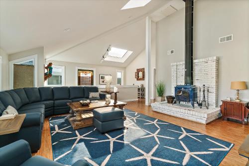 Cape Cod Charm By The Sea, Cambria (zdjęcie 10)