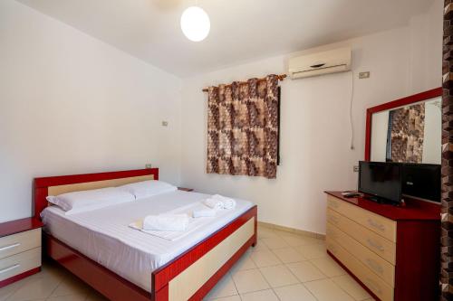 One-Bedroom Apartment with Balcony image 10
