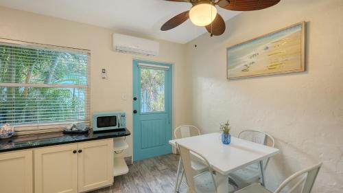 Key Courtyard Suites image 8