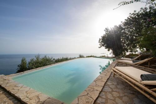 Five-Bedroom Villa image 7