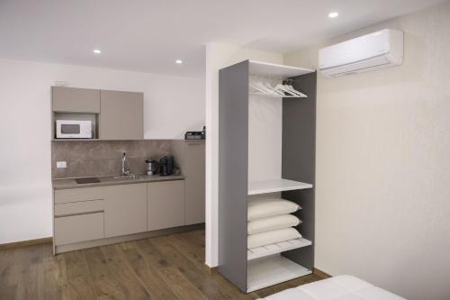 RN suite, Bari (foto 9)