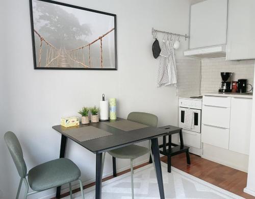 Cozy Studio - Heart of Punavuori - For 2, Helsinki (photo 5)