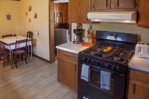 Nannie Bell's Cottage in Pulteney