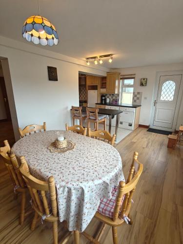 Зручності, Erin House - Oughterard Central in Огтерард