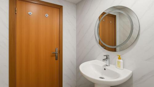 TGB Manchester Holidays JBR Marina, Dubai (Foto 5)