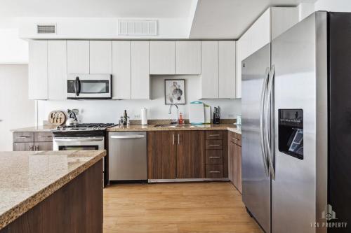 Lux High rise 1bdr with FREE Parking & Pool, Gym, Los Angeles (fotografie 6)