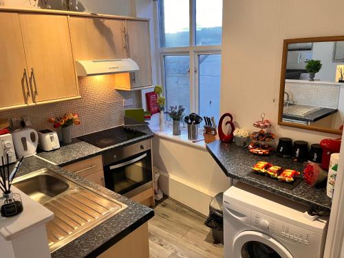 Luxurious Studio flat in Shipley Central in 希普利