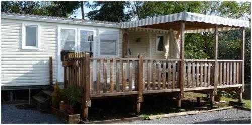 2 bedrooms, 3 beds