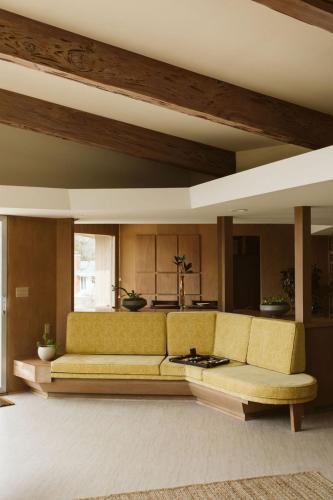 Frank Lloyd Wright student built riverfront home