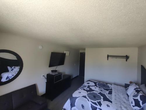 The Suite Inn - image 7