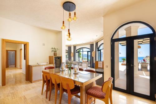 Villa Guney - image 8