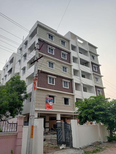 . Ellar Sri Krishna Arcade