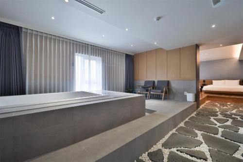 Ulsan Samsan CUSTOM HOTEL