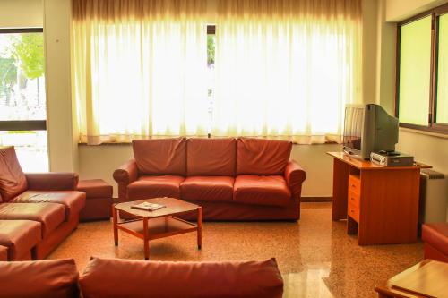 Hotel Holiday