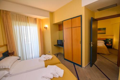 Grand Hotel President Room Type - Standard Quadruple Room
