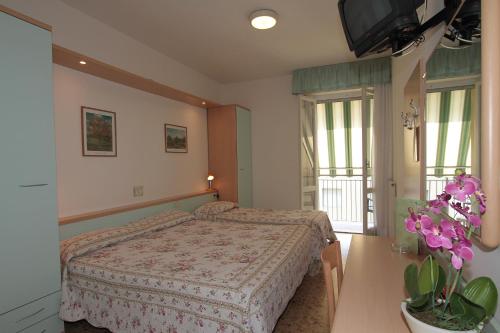 Hotel Vera – Marina di Massa, WI