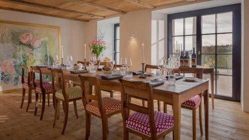 Hotel Krone Regensberg - image 3