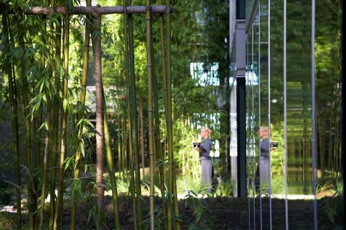 The Gibson Hotel - image 9