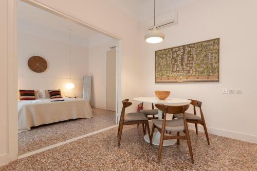 Kismet Urban Stay chambre d'hôte Piraeus